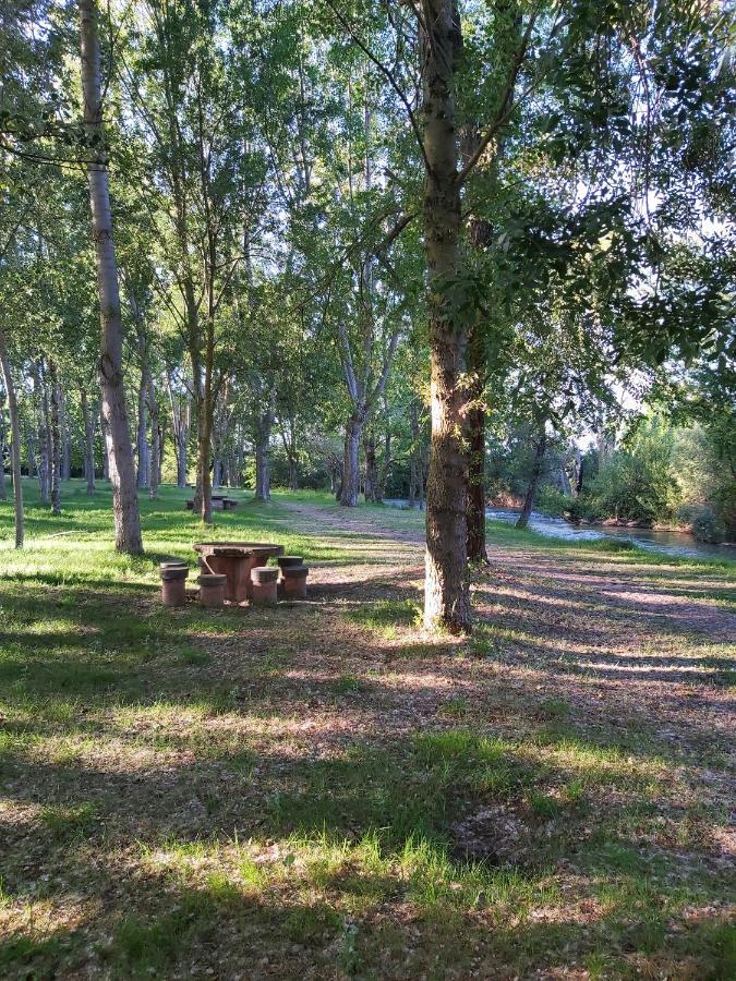 Durmiendo Entre Arboles, Bonita Cabana En La Rioja Anguciana Exterior foto